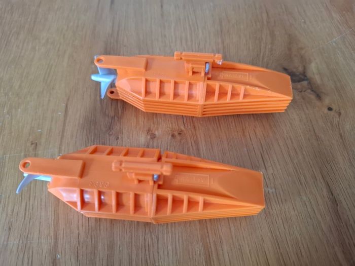 Lego Electric, Motor with Boat Propeller and Rudder 19 x 4 x 4, 2-Blade Propeller