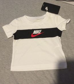 Nike baby tshirt 0-3 months