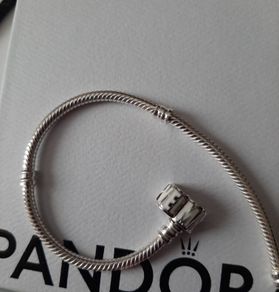 New genuine pandora disney charm bracelet