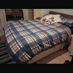 queen size bed
