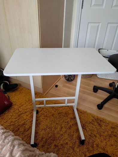 Adjustable Overbed Table / Bedside Desk, Like New