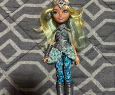 Ever After High Darling Charming Dragon Games