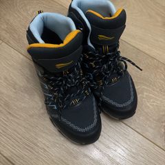 Crivit Hiking / Walking Boots 4