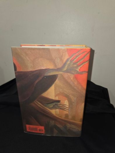 Harry Potter and the Deathly Hallows - Hardback 1st Edition