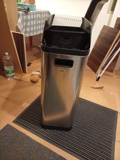 waste bin rubbish recycling