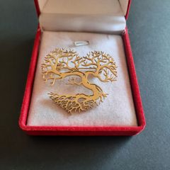 Laser Cut Tree of Life Brooch with intricate branches design Heart Shape Tree Pin Badge Woodlands Jewellery Gold Tone
