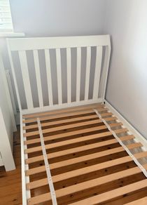 Single bed - white sleigh bed