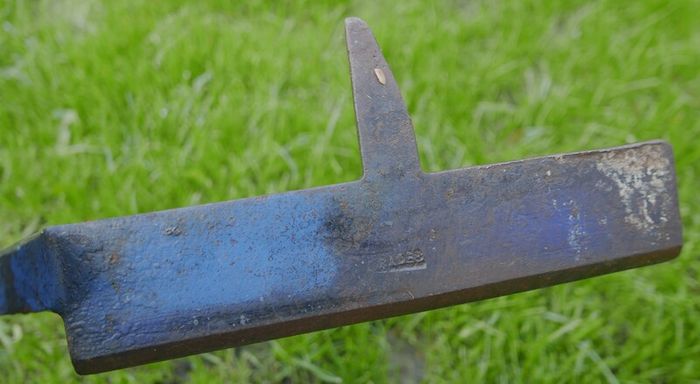 Vintage ELWELL Billhook Slasher Hedgelaying Garden Tool