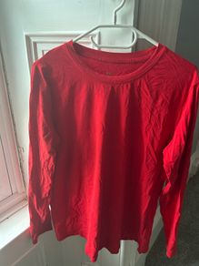 Red Long Sleeve Top / Size L