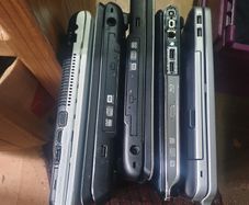 5x Old Laptops Joblot, No Rams,no Hdds, For Parts Or Repair