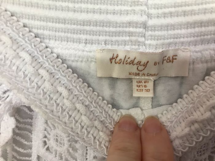 F&F ladies white crochet shorts size 10