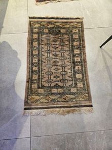 small wool rug