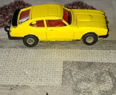 Vintage Corgi FORD CAPRI 3.0S Diecast Car Made in Great Britain Postage Available or Collection