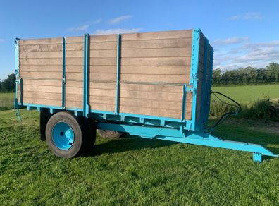Grain trailer