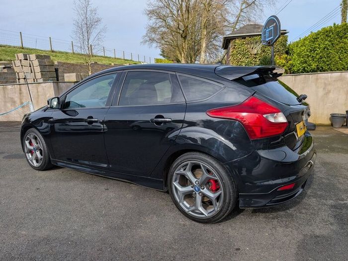 Ford Focus 2014 2.0 Turbo Petrol ST2 ST250