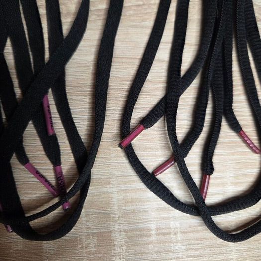 7 pairs of long shoelaces