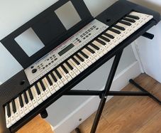Yamaha YPD 260 Keyboard & stand