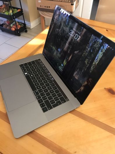 Macbook