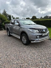 Mitsubishi l200