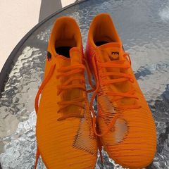 Adult Boot Future 8 Play Turf - Orange