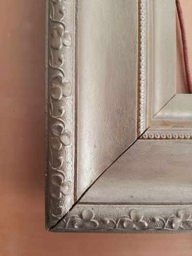 Antique gilt picture frame