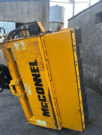 McConnell 4745 hedge cutter