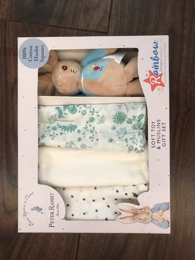Peter Rabbit Rattle and Muslin Cloths