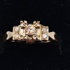 14k gold ring with 18ct diamonds setting