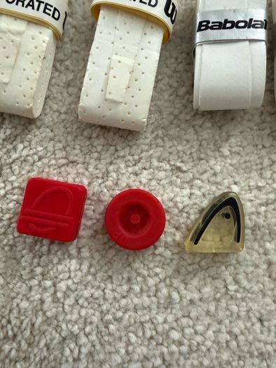 Tennis accessories