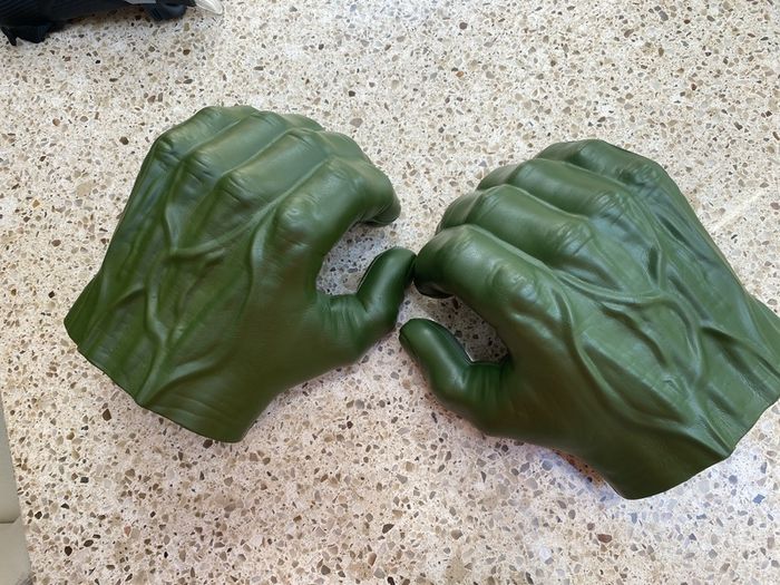 Hulk Gloves