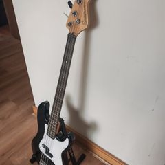 Encore Blaster Series 4 String Bass Guitar  Black + Stand