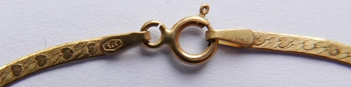 Vintage Solid 9K Yellow Gold 375 Herringbone Bracelet: Reversible Textured & Polished Finish, Flat Snake Chain Style length 7,1" - 1,1g