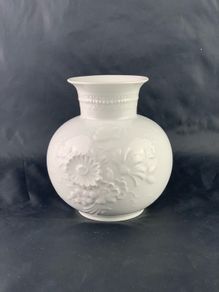 Vintage Kaiser vase