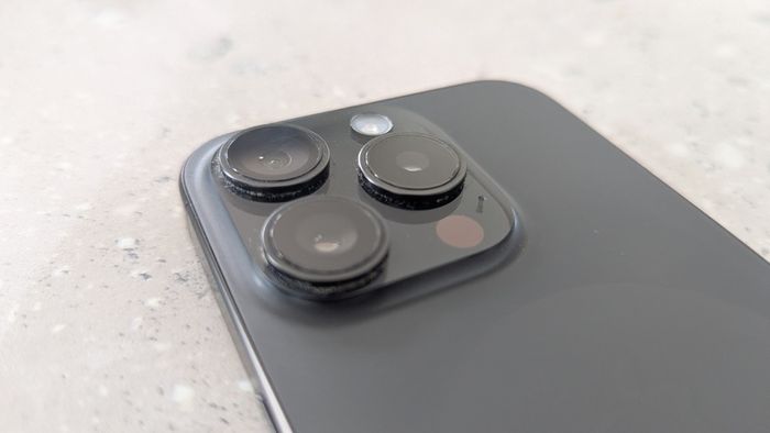 iPhone 15 Pro and magsafe case.
