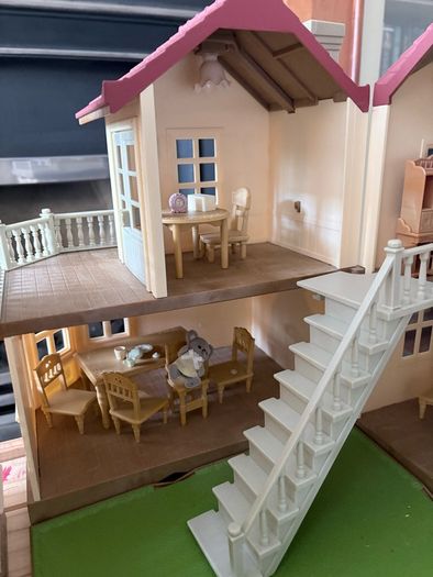 Sylvanian Families Bundle (2 houses + more)