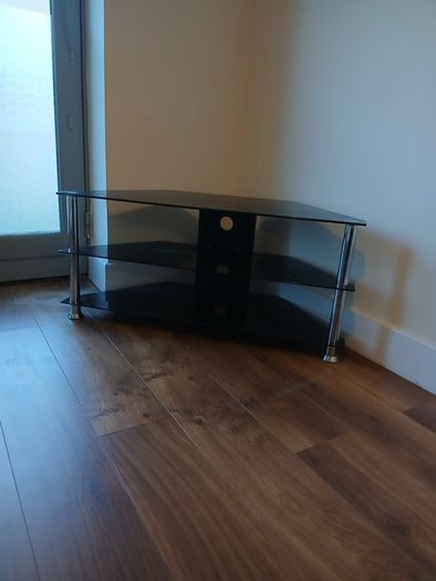 Tv table