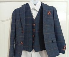 boys communion suit aged 8