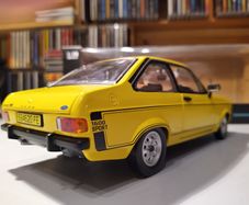 Ford Escort 1600 Sport 1975 Mk2 - 1/18 - New in Box