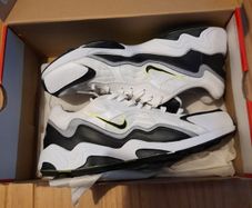 New Nike air spiridon zoom very rare 9uk
