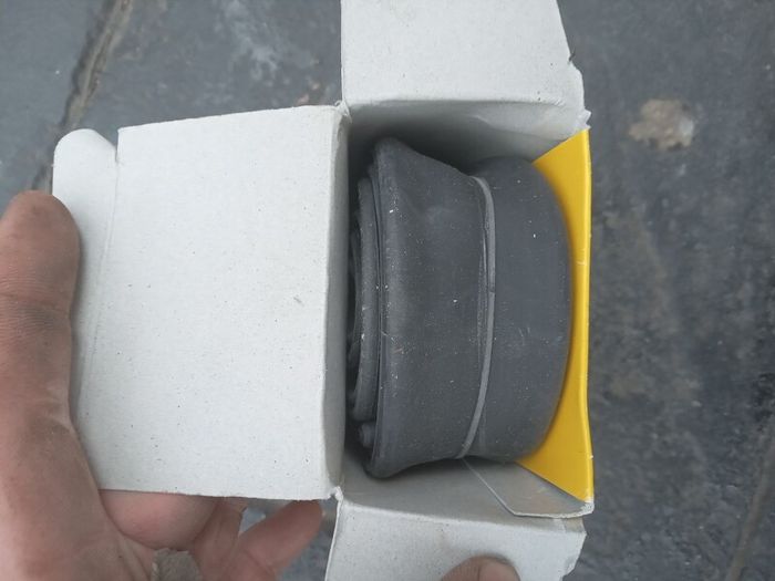 Impac 28" / 700C bicycle inner tube