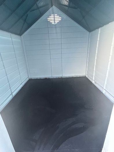 Dog box