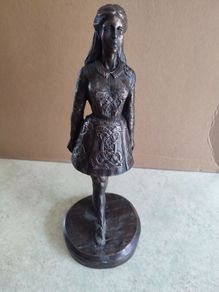 Vintage Genesis Fine Art Cold 27 CM. TALL Cast Bronze Resin Lady