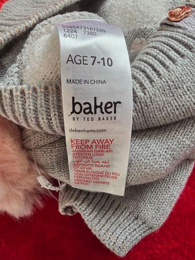 Ted Baker kids Hat and mittens AGE 7-10