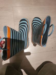 kids wellies