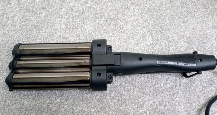 Erapture Amplify Jumbo Hair Waiver / Curler With Carry Bag