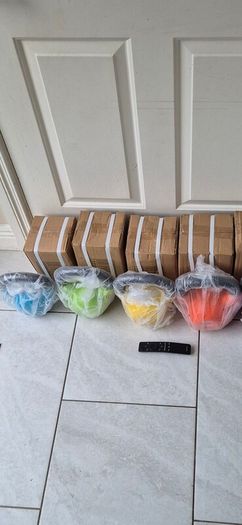 brand new 2x8kilo cast iron kettlebells