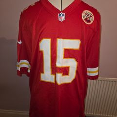 Kanas City Chiefs NFL #15 Mahomes Jersey - Medium On Field Size