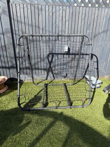 Football rebounder