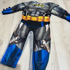 Batman Dress up