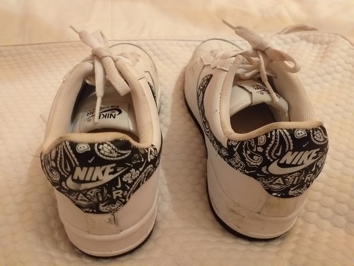 Mens Nike Trainers-size 8.5 Uk/eu 42